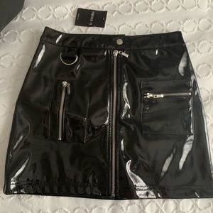 Black shinny leather skirt